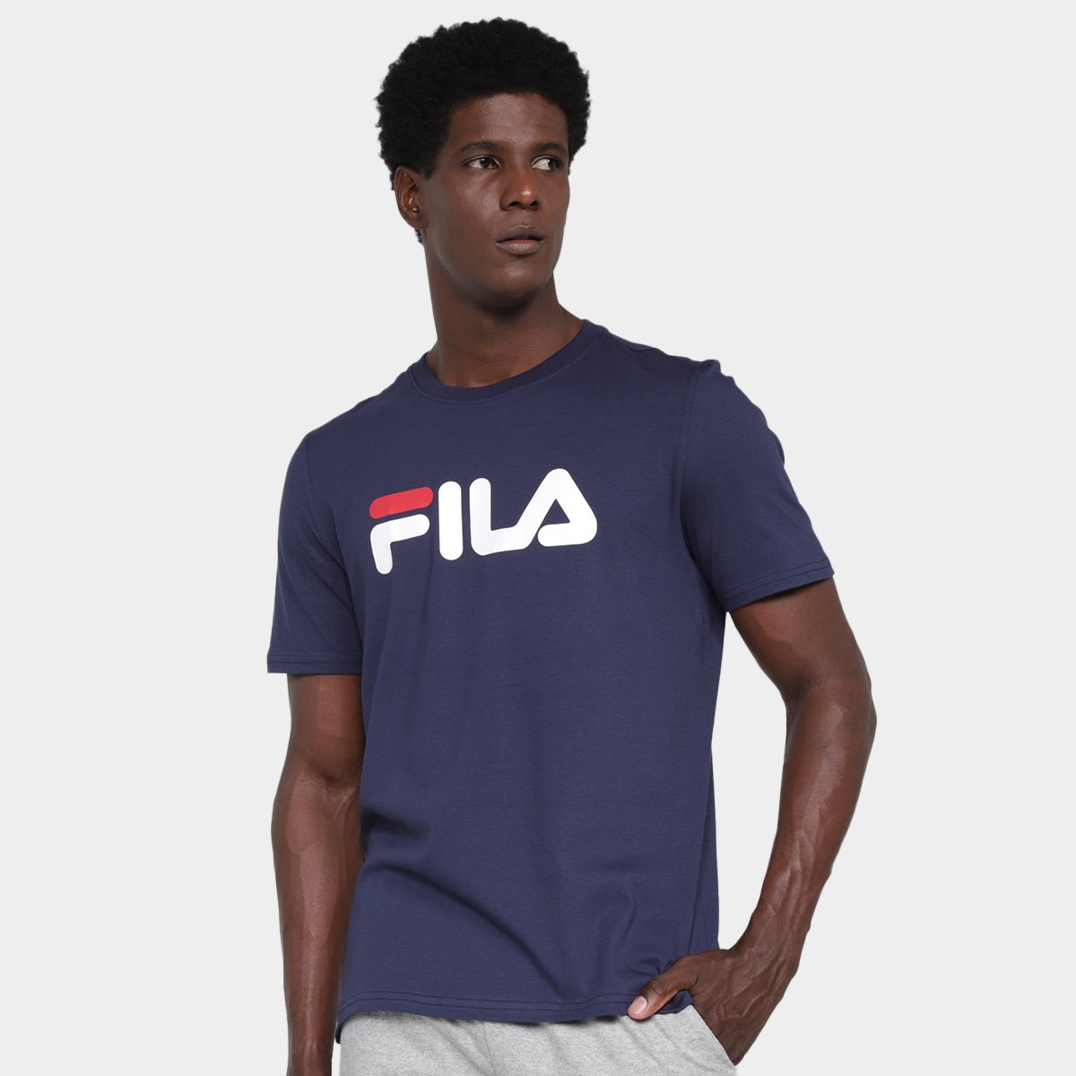 Camiseta Fila Letter Premium III Masculina Menor preço em Camiseta Fila Letter Premium III Masculina
