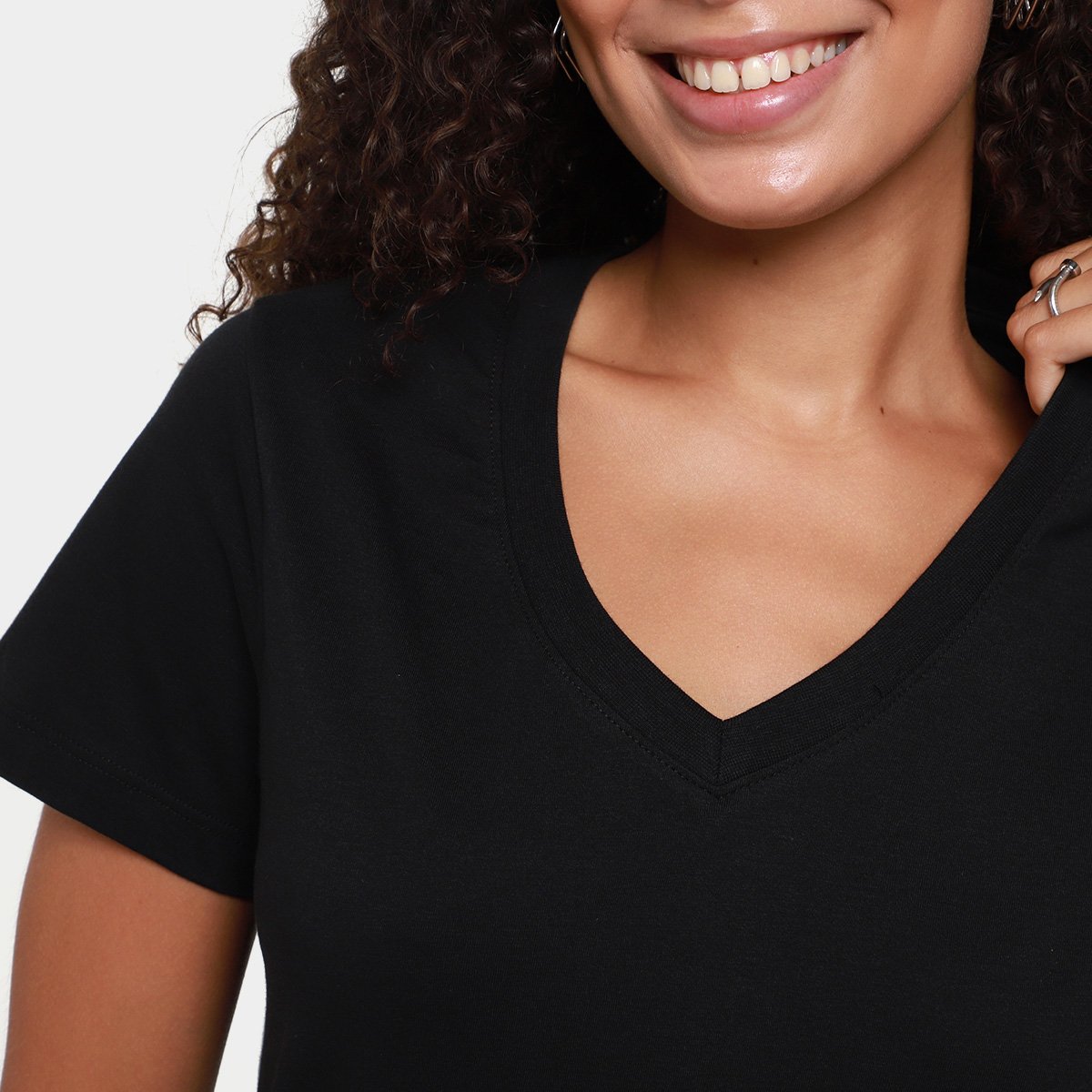 Camiseta Fila Regular V Basic Classic Feminina - 2