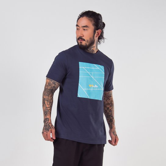 Camiseta Fila White Line Masculina - Marinho Menor preço em Camiseta Fila White Line Masculina - Marinho