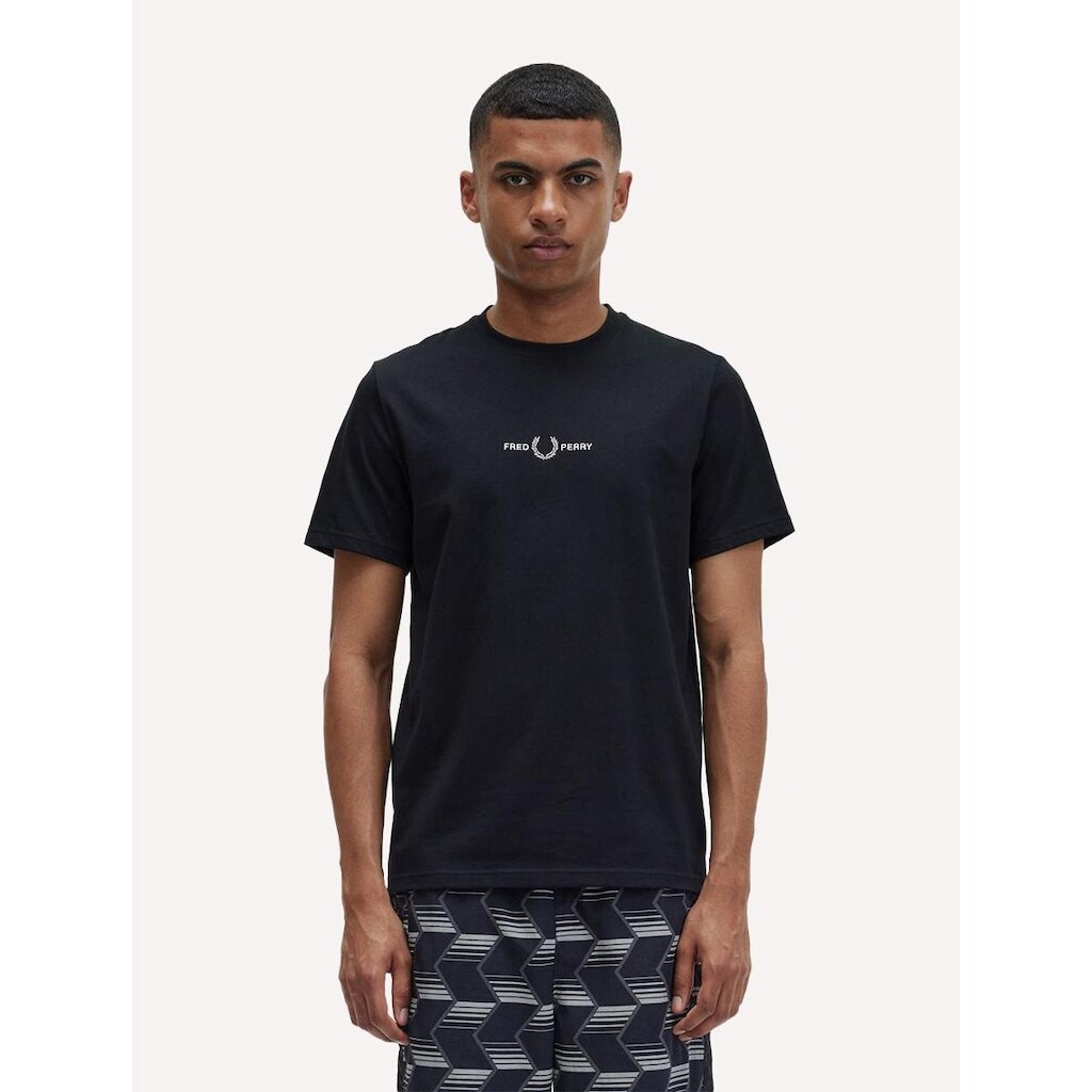 Camiseta Fred Perry Masculina Regular Embroidered Graphic Preta
