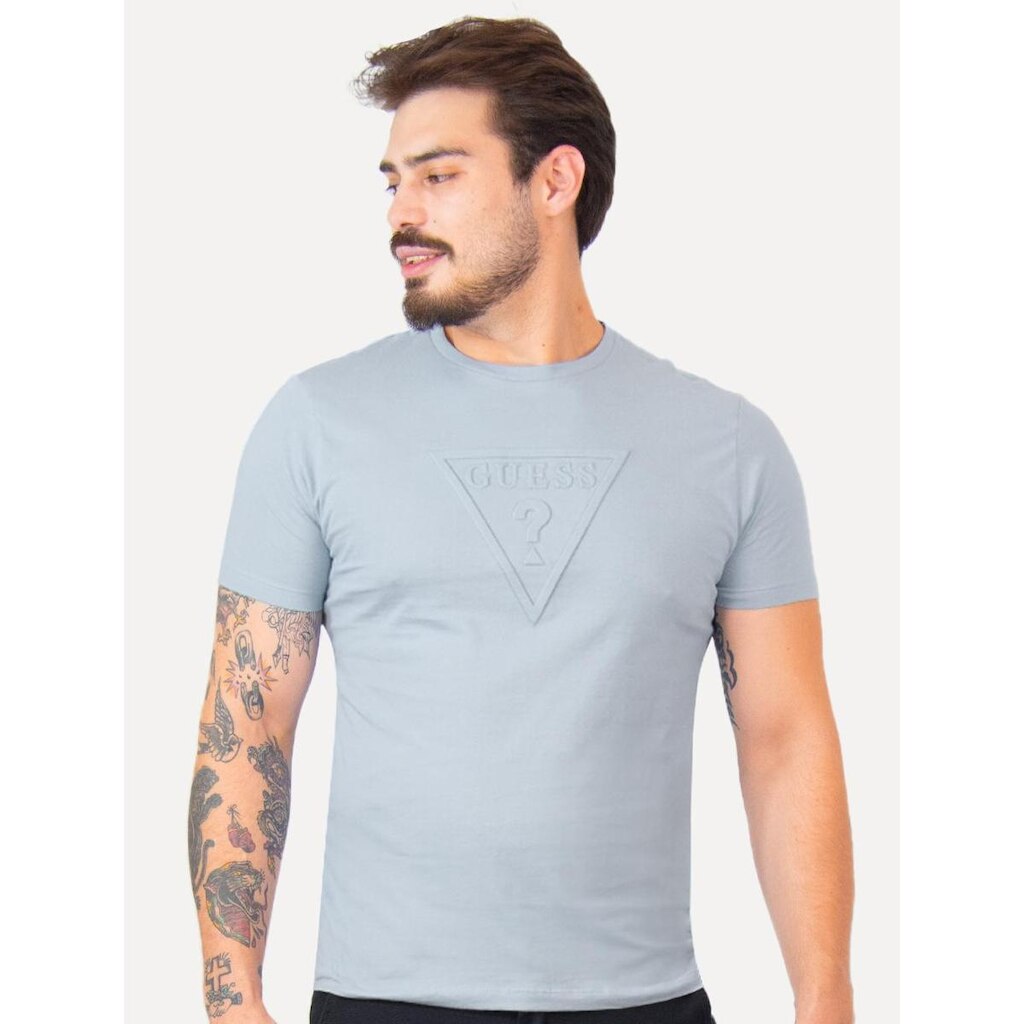 Camiseta Guess Masculina Embossed Logo Azul Claro