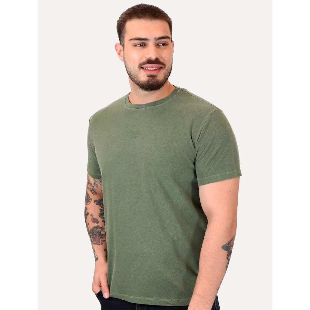 Camiseta Guess Masculina Rubber Est.1981 Stoned Verde Militar M221RTSKP02A GDPT