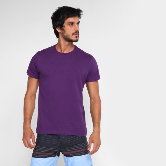 Camiseta Hang Loose Especial Tidy Masculina - Lilás Menor preço em Camiseta Hang Loose Especial Tidy Masculina - Lilás
