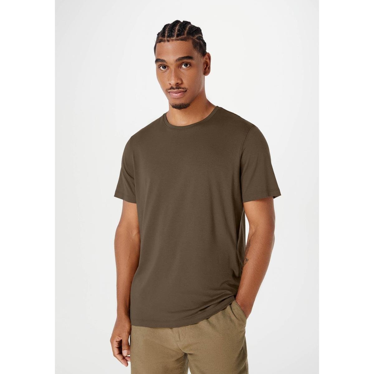 Camiseta Hering Básica Manga Curta Em Algodão Pima Masculina