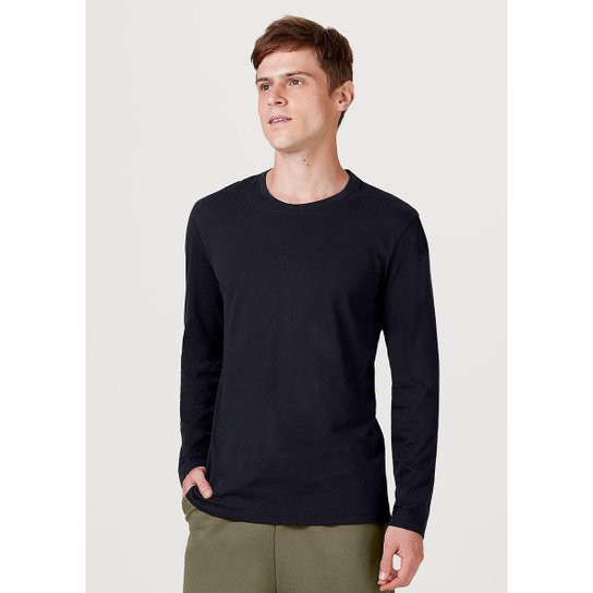 Camiseta Hering Básica Manga Longa World Masculina - Preto Menor preço em Camiseta Hering Básica Manga Longa World Masculina - Preto