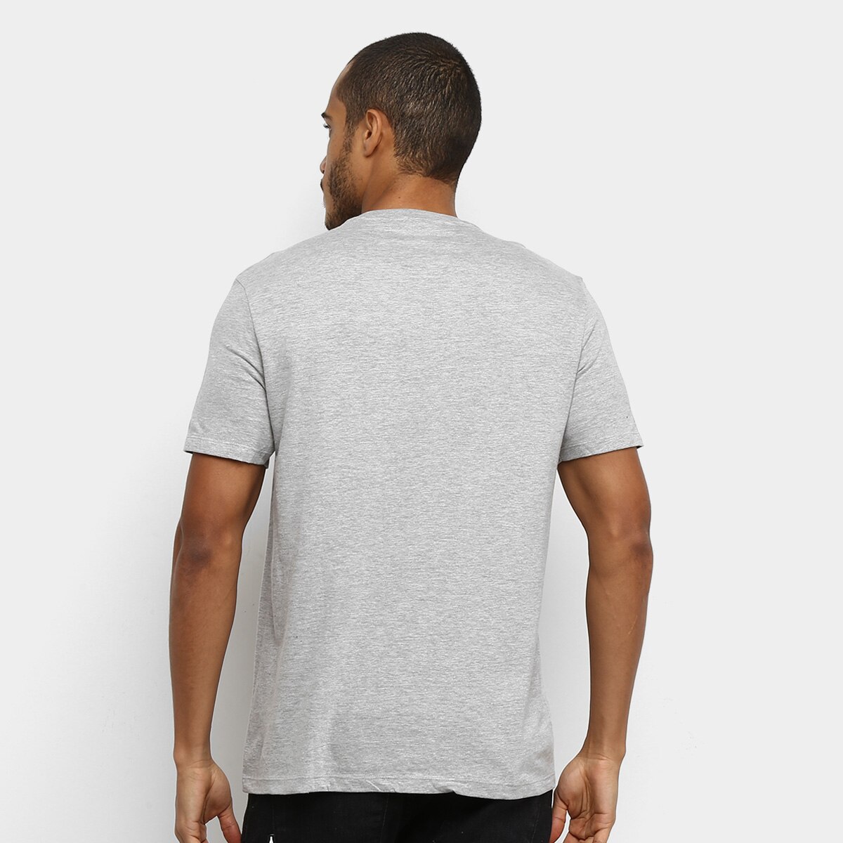 Camiseta Hering Básica World Gola V Masculina - 1