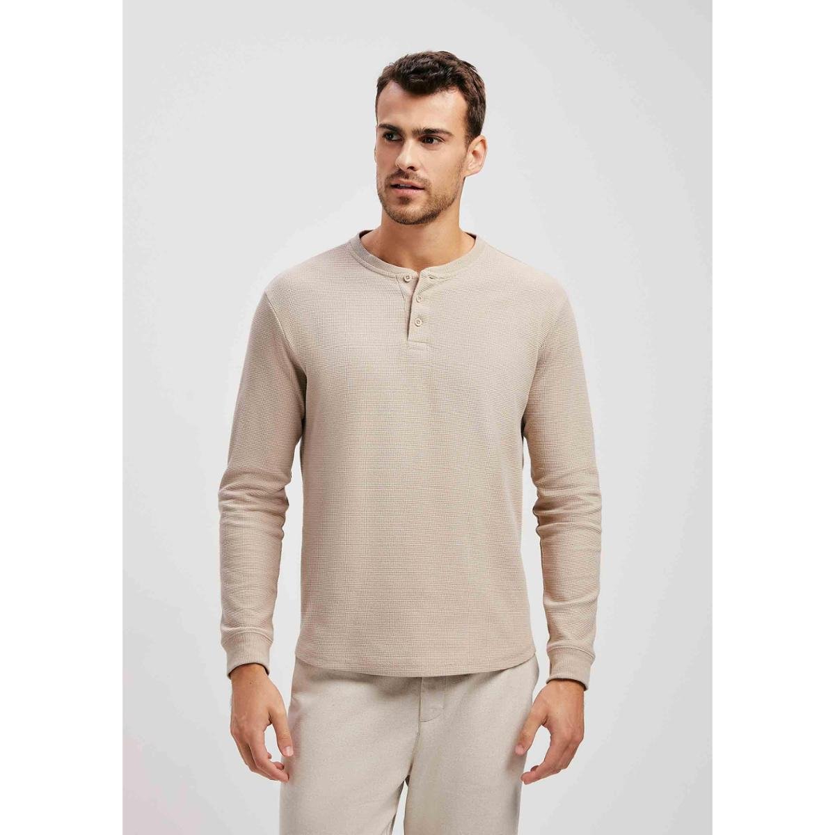 Camiseta Hering Manga Longa Com Peitilho Masculina