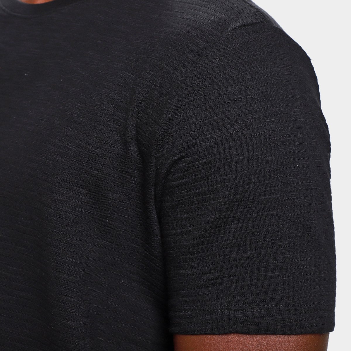 Camiseta Hering Texturizada Regular Masculina - 2