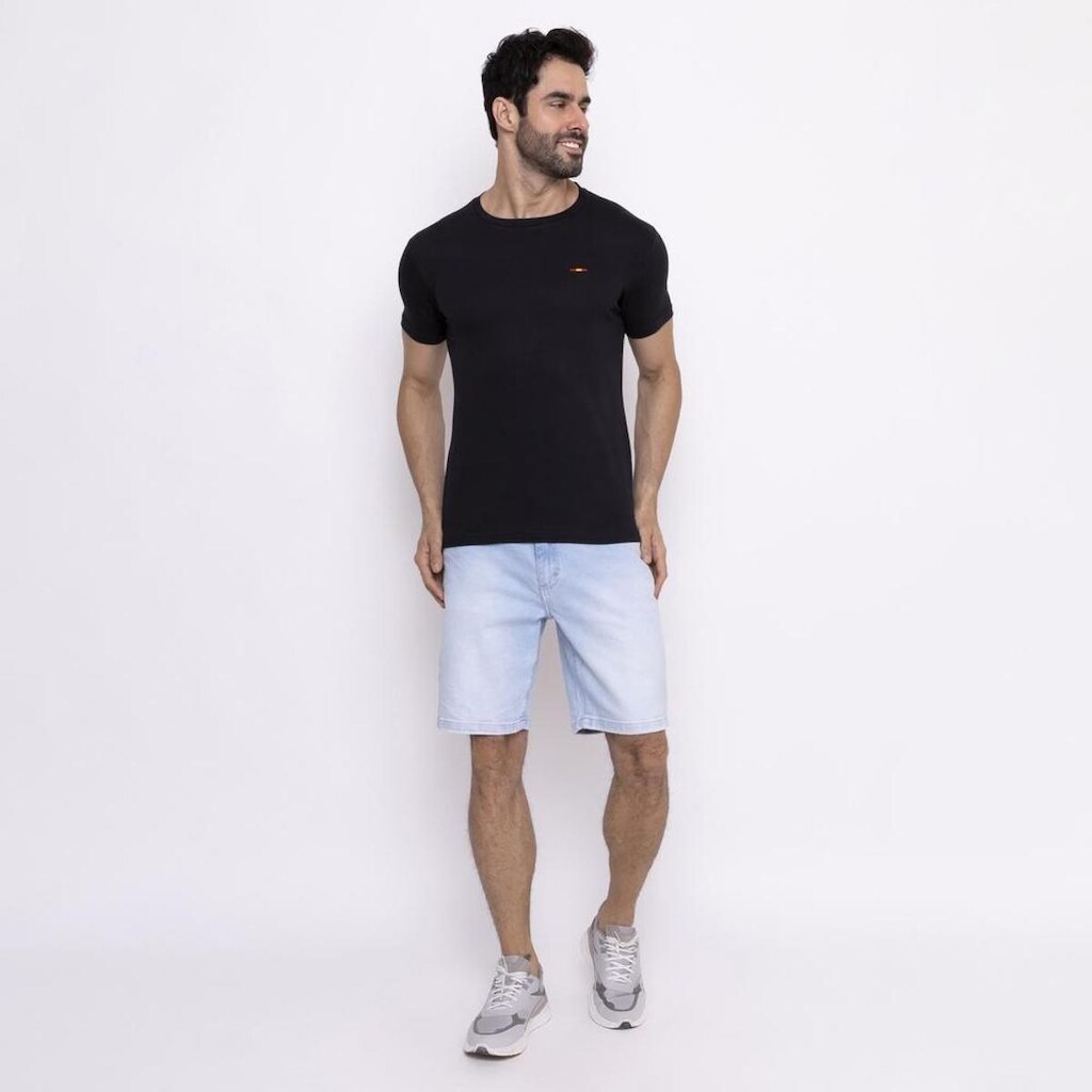 Camiseta Industrie Básica Bordada Espanha Algodão Premium Masculina