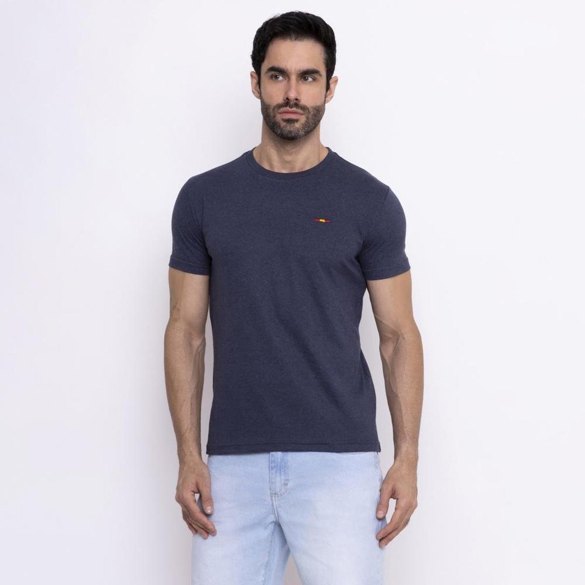 Camiseta Industrie Básica Bordada Espanha Algodão Premium Masculina