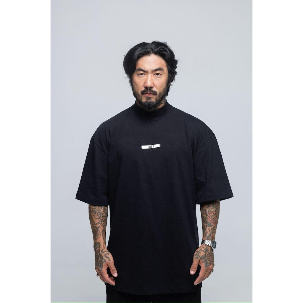 Camiseta Isso Oversized Gola Alta Rubber