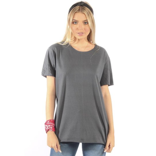 Camiseta Joss Boyfriend Lisa Feminina - Chumbo Menor preço em Camiseta Joss Boyfriend Lisa Feminina - Chumbo