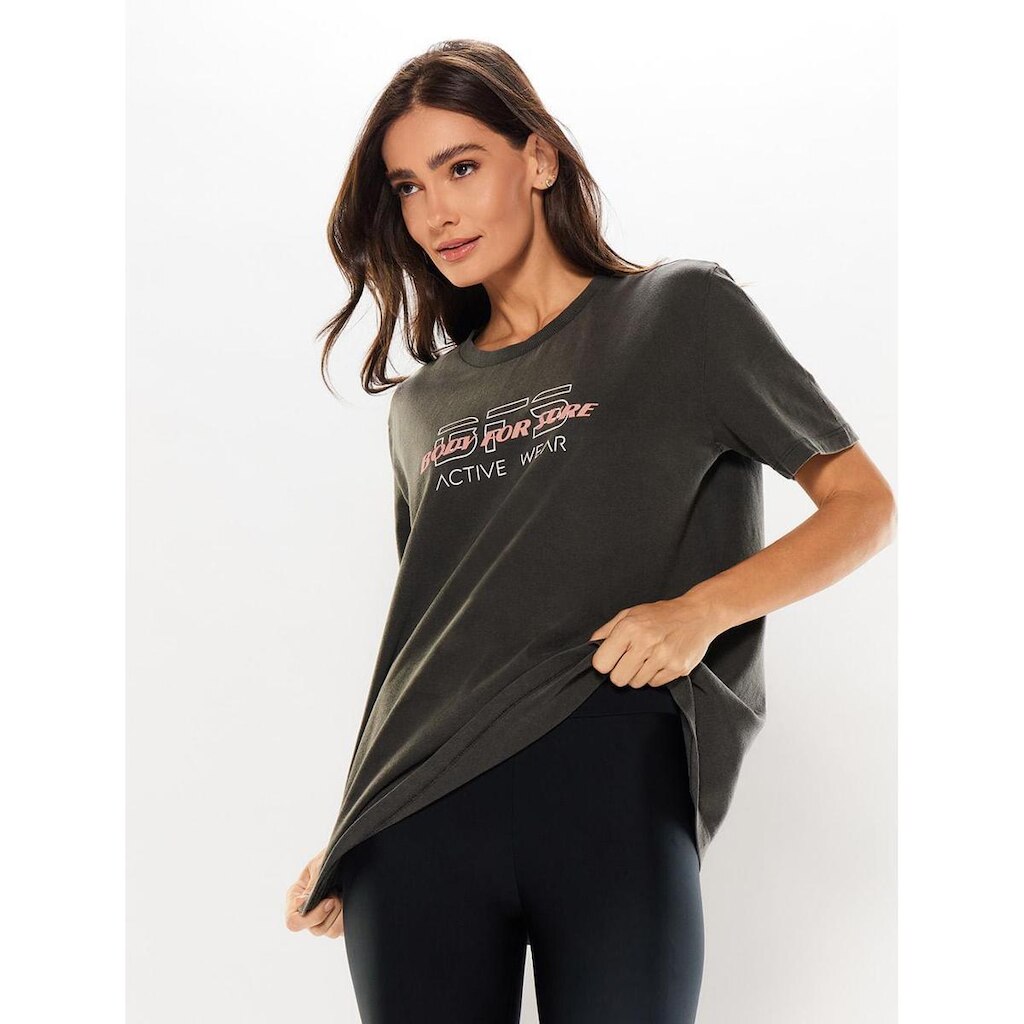 Camiseta Lisa Stone