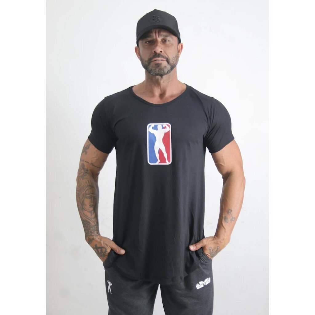 Camiseta Long Preta Brasão