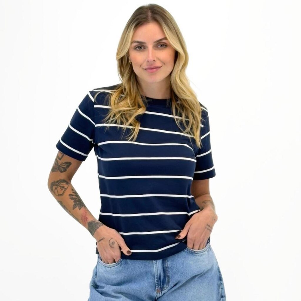 Camiseta Malwee T-Shirt Listrada Manga Curta Feminina
