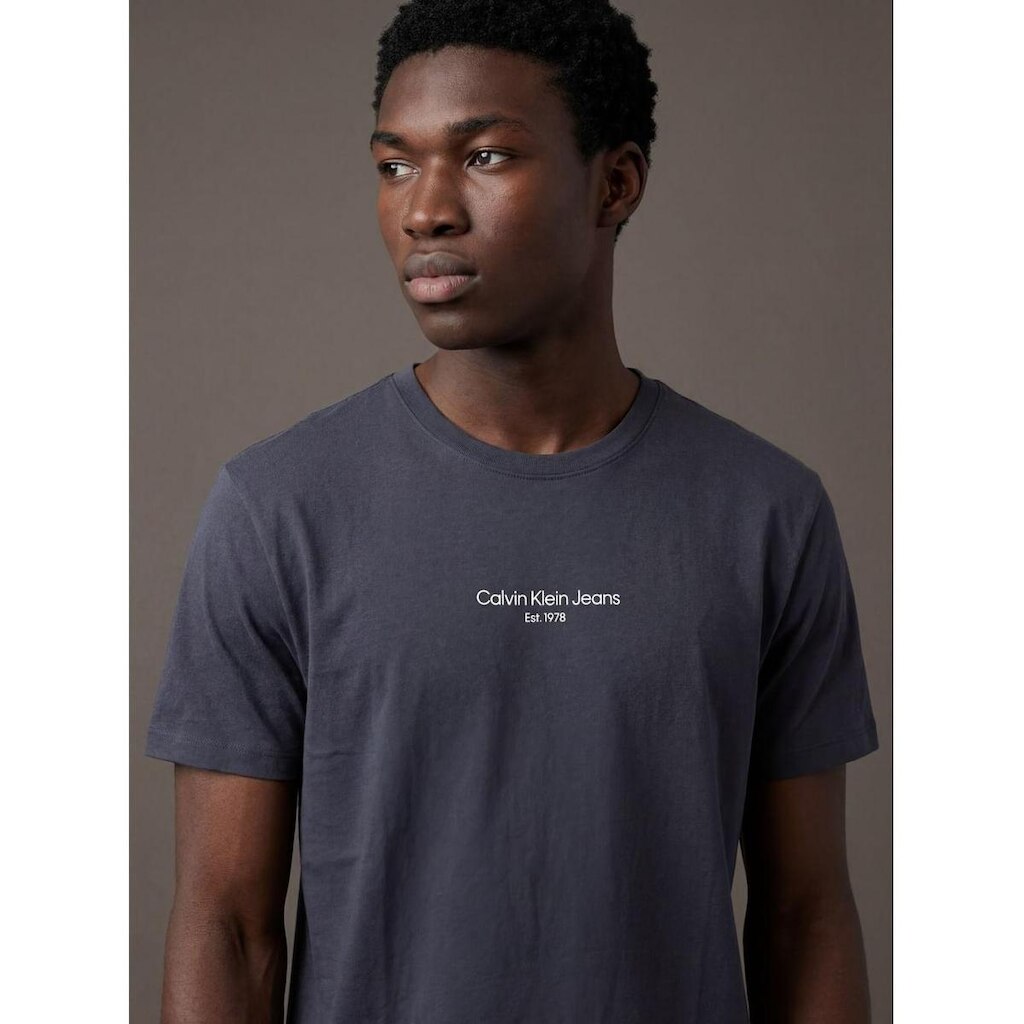 Camiseta Manga Curta Calvin Klein JeansLogo Est.1978