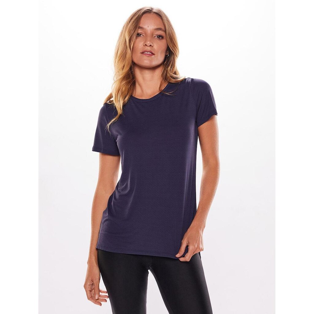 Camiseta Manga Curta Lisa Essentials