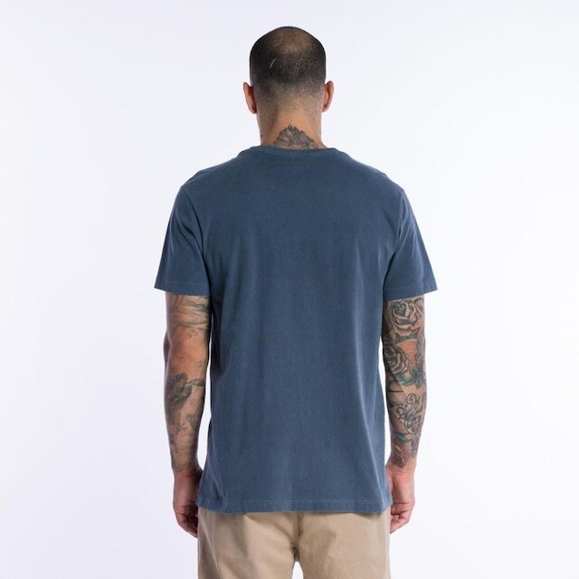 Camiseta Manga Curta RVCA R471A0195 Marinho