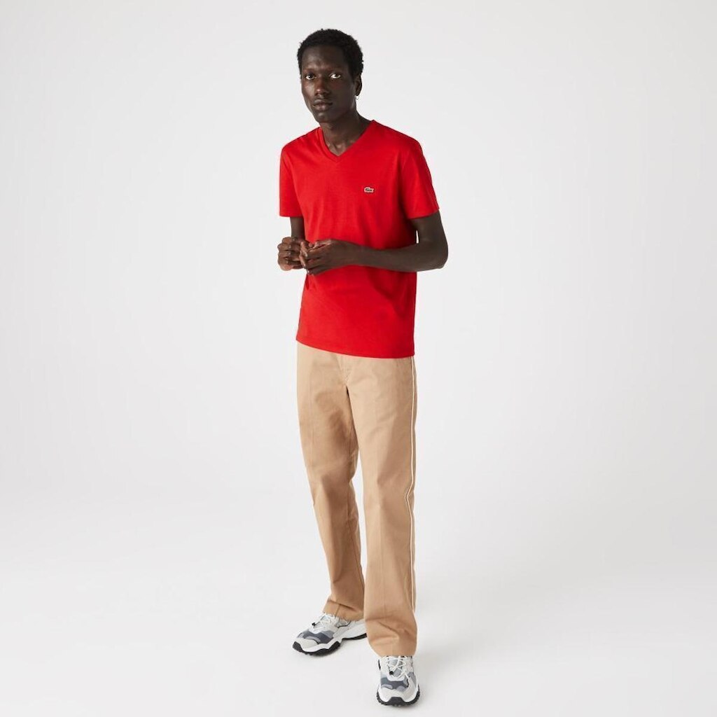Camiseta Masculina em Jérsei de Algodão Pima com Gola V