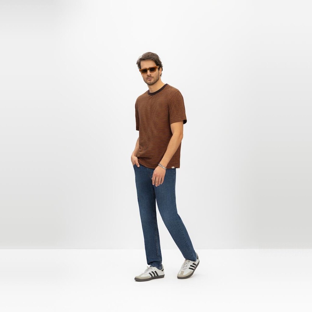 Camiseta masculina em malha Essendi