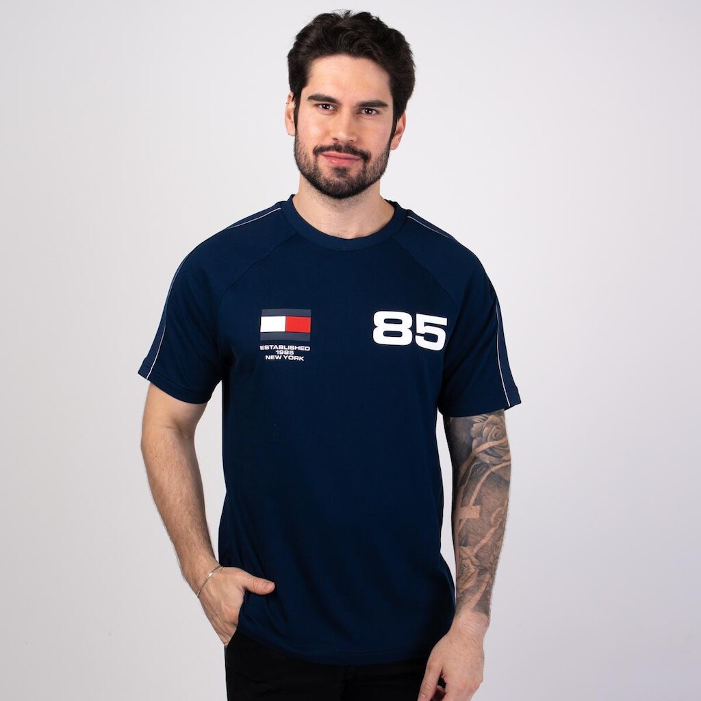 Camiseta Masculina Tommy Hilfiger Cup Azul Marinho