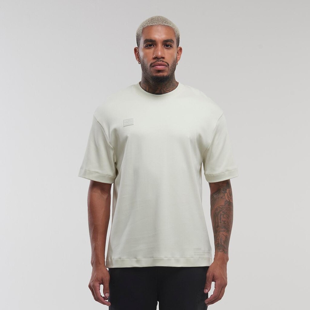 Camiseta Masculina Umbro Steam