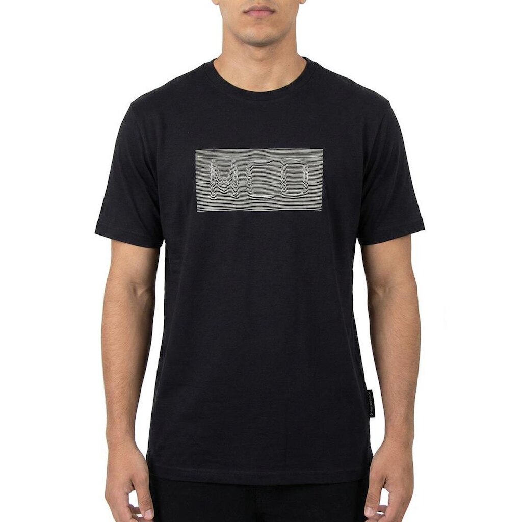 Camiseta MCD MCD Linhas SM26 Masculina