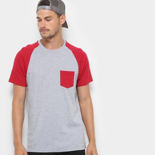 Camiseta Mood Bolso Masculina - Mescla+Vinho