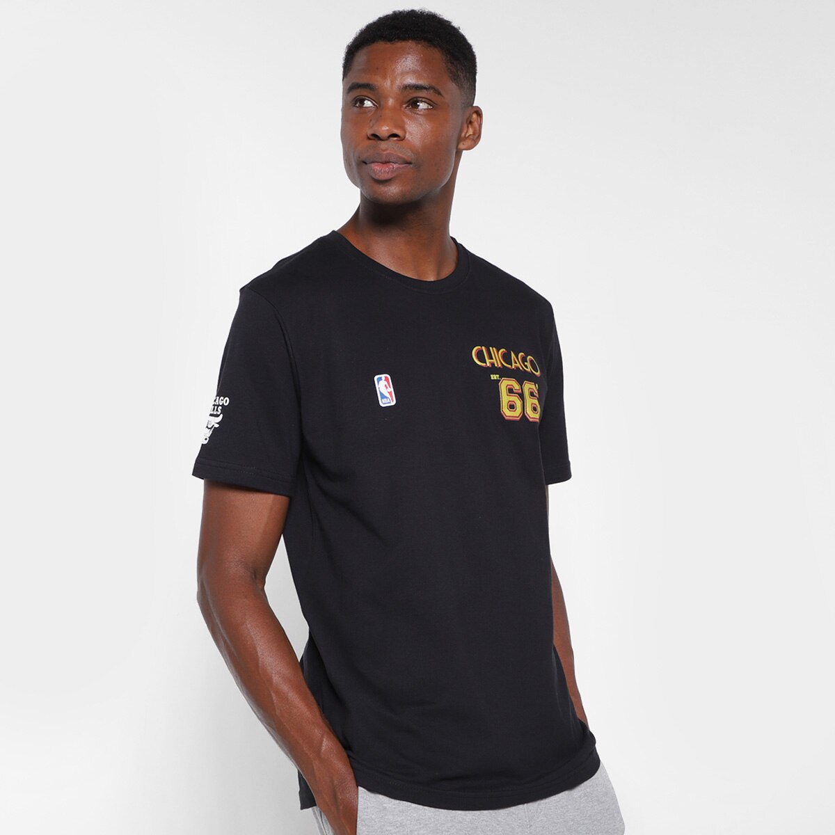 TEAM RATED　Tシャツ　CHICAGO BULLS　NBA Camiseta NBA Chicago Bulls Especial 66 Masculina - Preto | Netshoes
