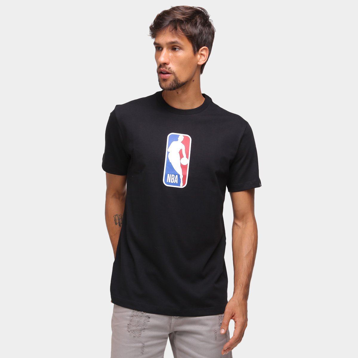 Camiseta NBA New Era Logo Masculina Menor preço em Camiseta NBA New Era Logo Masculina