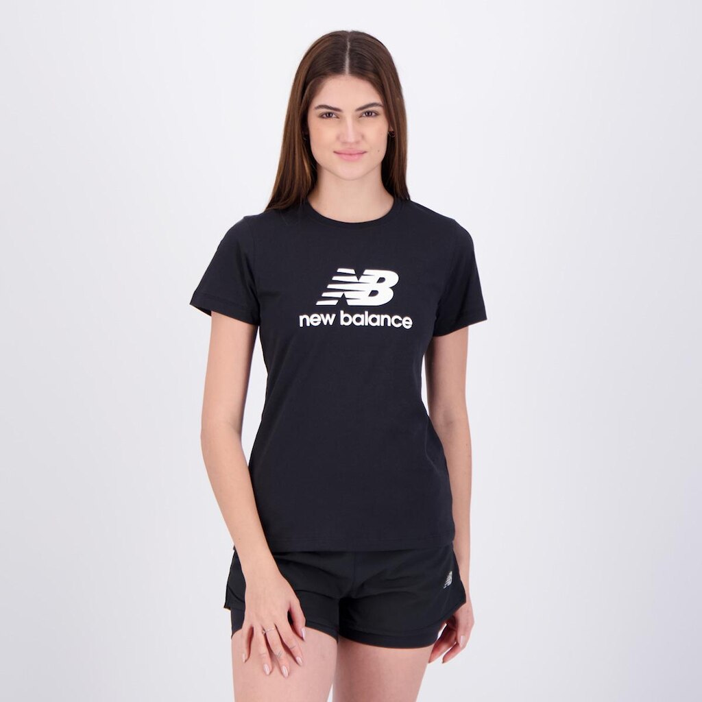 Camiseta New Balance Essentials  Feminina