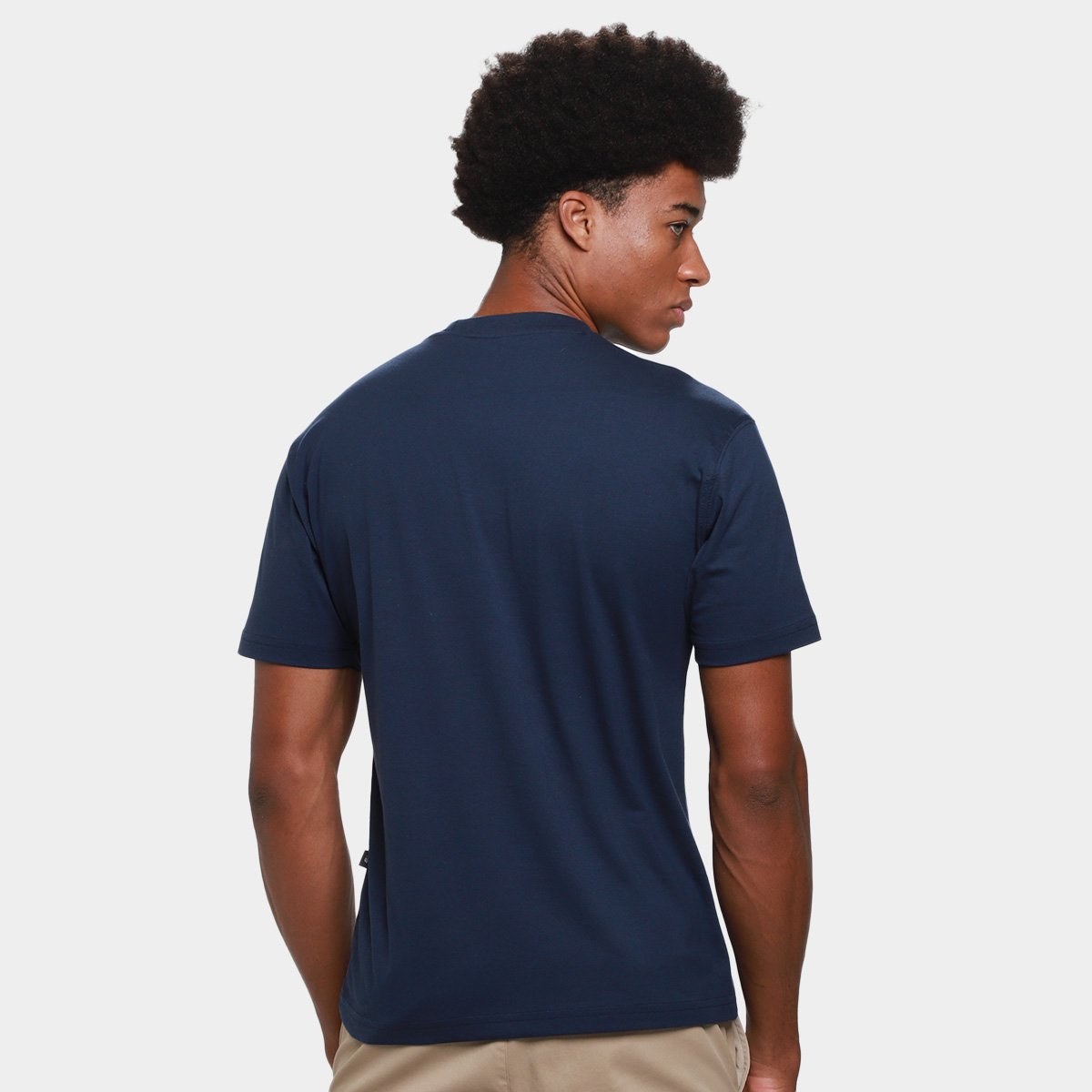 Camiseta New Balance Linear Athletics Masculina - 1