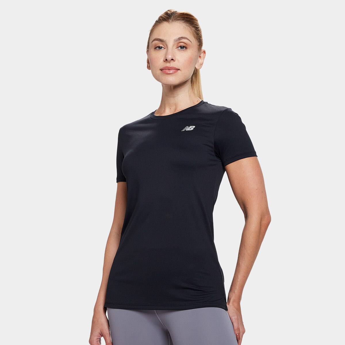 Camiseta New Balance Sport Essentials Feminina - Shopping Azul