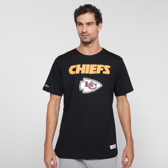 Camiseta NFL Kansas City Chiefs Mitchell & Ness Masculina - Preto Menor preço em Camiseta NFL Kansas City Chiefs Mitchell & Ness Masculina - Preto