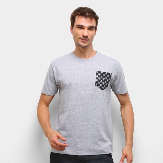 Camiseta NFL Las Vegas Raiders Pocket Stormtrooper Masculina - Mescla Claro Menor preço em Camiseta NFL Las Vegas Raiders Pocket Stormtrooper Masculina - Mescla Claro