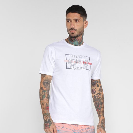 Camiseta Nicoboco Básica S'A Masculina - Branco Menor preço em Camiseta Nicoboco Básica S'A Masculina - Branco