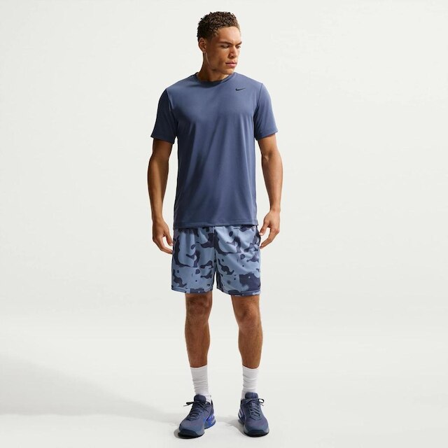 Camiseta Nike Dri-FIT Legend Masculina