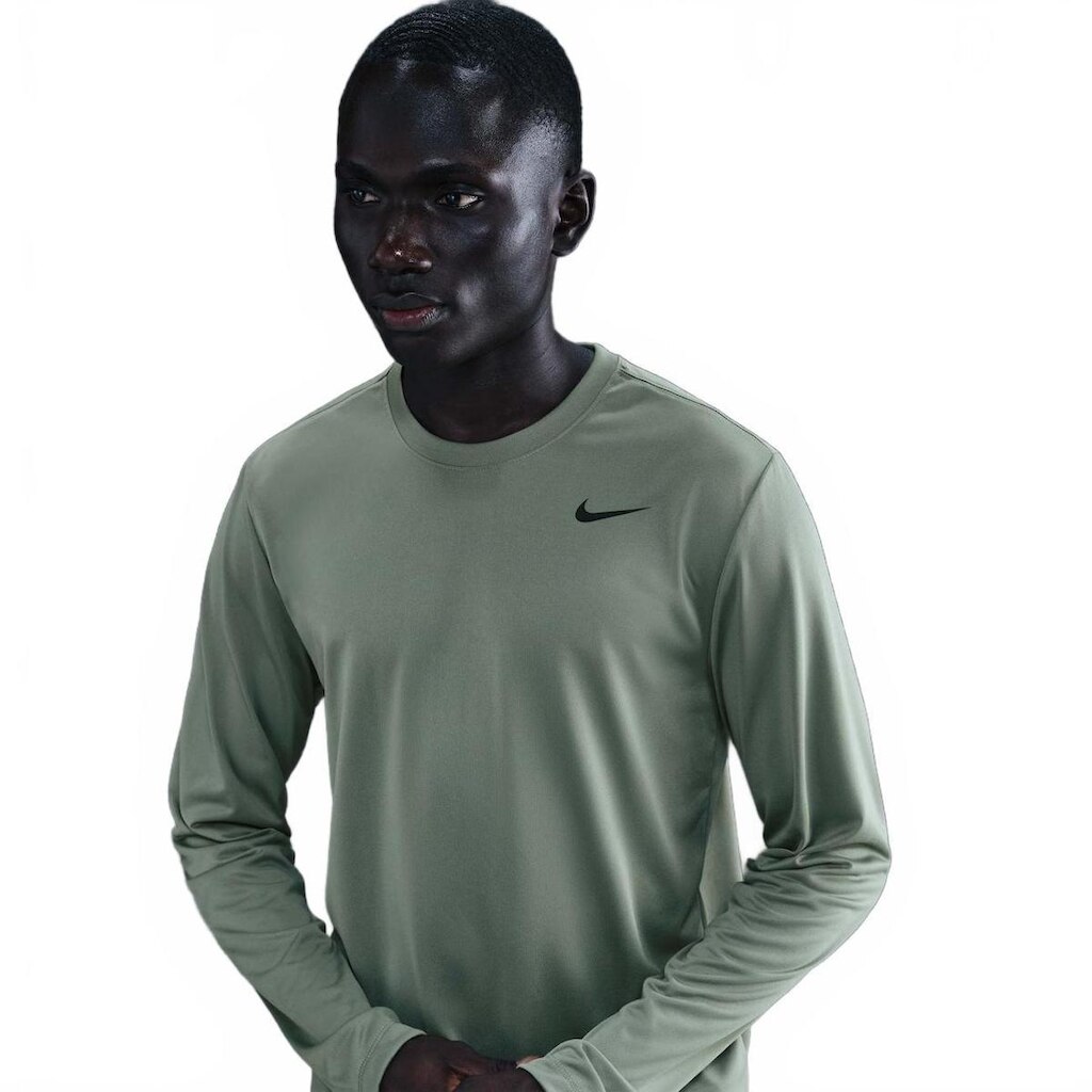 Camiseta Nike Dri-FIT Legend Masculina
