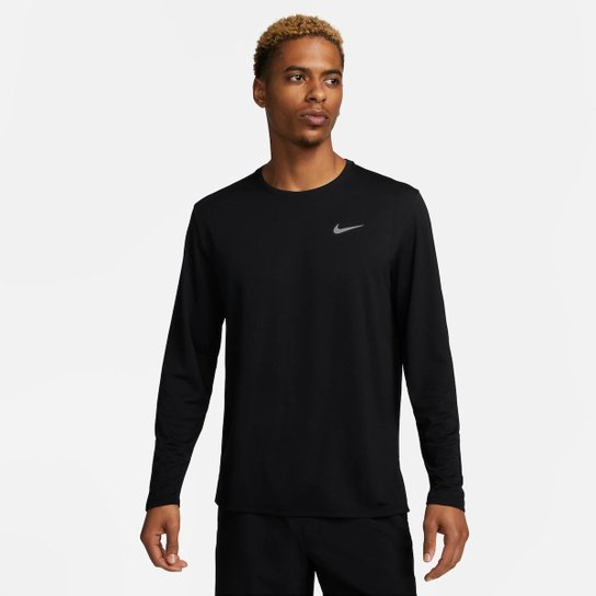 Camiseta Nike Dri-FIT Miler Masculina - Preto é ruim? Camiseta Nike Dri-FIT Miler Masculina - Preto é boa?