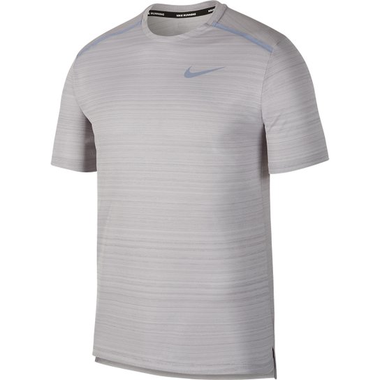 Camiseta Nike Dri-Fit Miler Masculina - Cinza é ruim? Camiseta Nike Dri-Fit Miler Masculina - Cinza é boa?