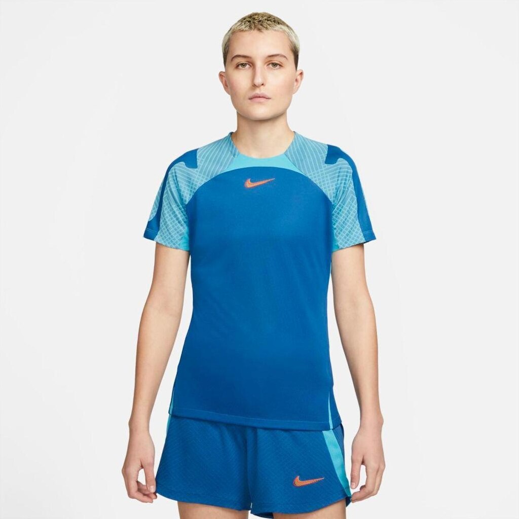 Camiseta Nike Dri-Fit Strike Feminina