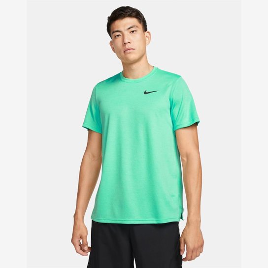 Camiseta Nike Dri-FIT Superset Masculina - Verde Menor preço em Camiseta Nike Dri-FIT Superset Masculina - Verde