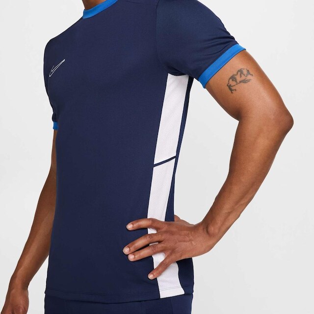 Camiseta Nike Dry-FIT Academy Masculina