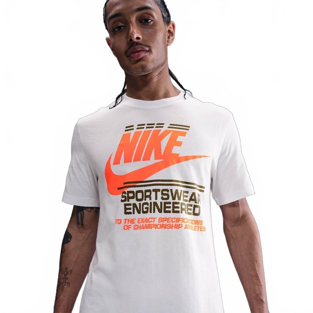 Camiseta Nike Sportswear 6MO Futura Masculina é boa?