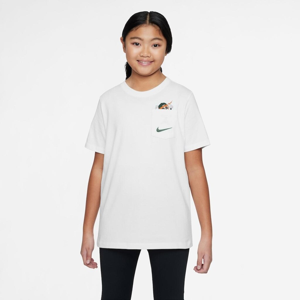 Camiseta Nike Sportswear Boxy Infantil