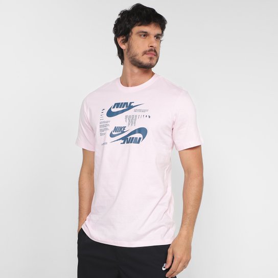 Camiseta Nike Sportswear Club Masculina - Pink Menor preço em Camiseta Nike Sportswear Club Masculina - Pink