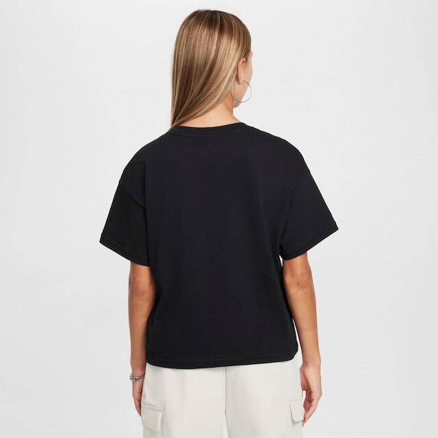 Camiseta Nike Sportswear Essentials Infantil