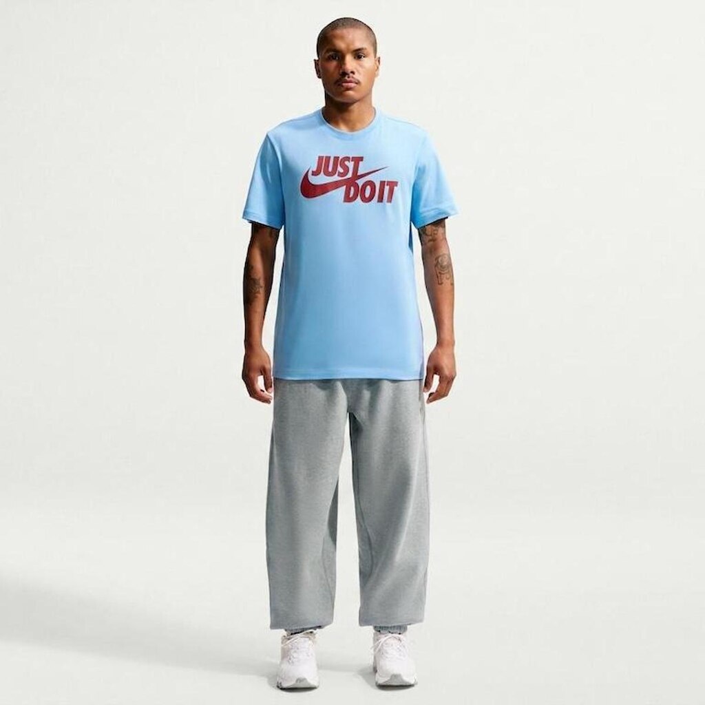 Camiseta Nike Sportswear JDI Masculina