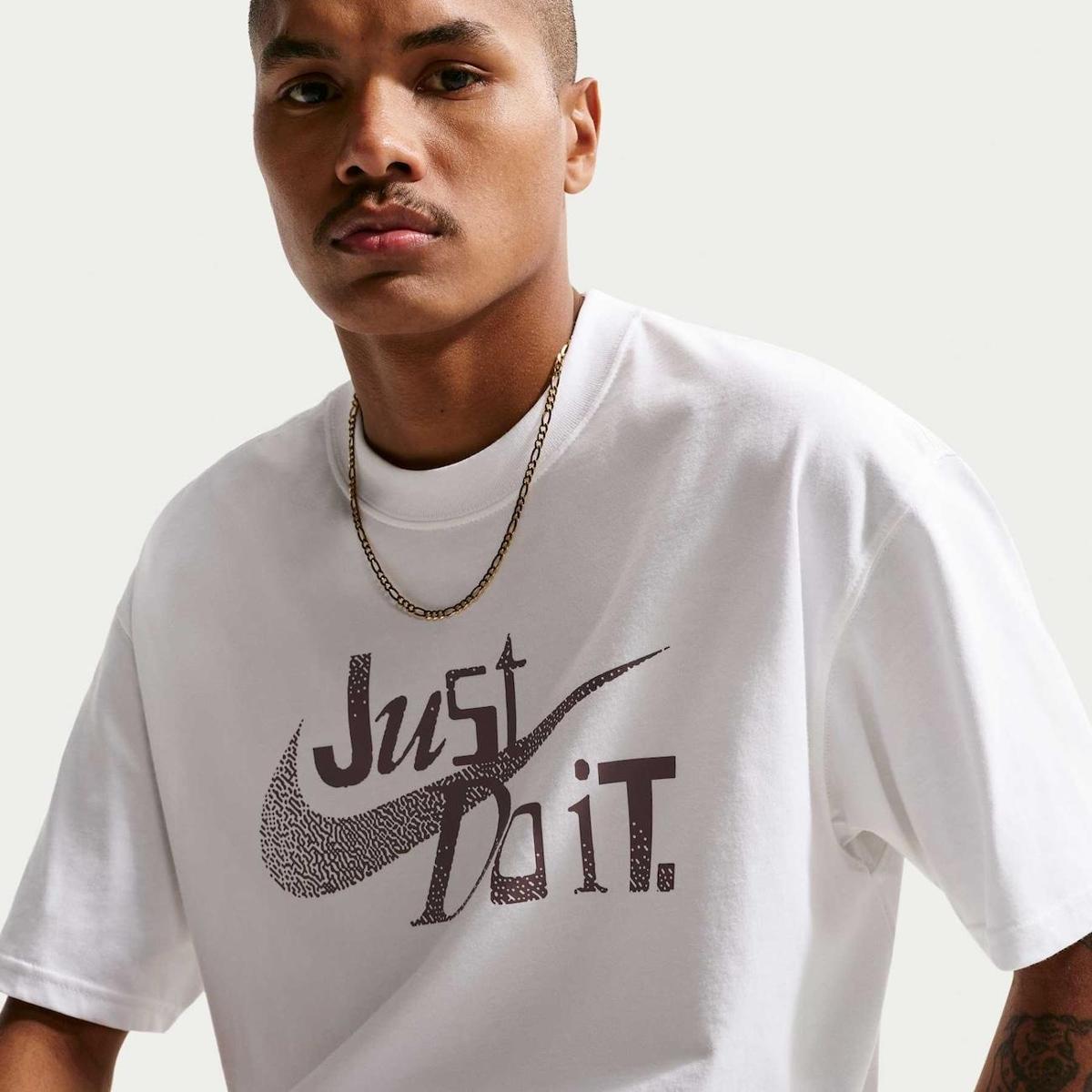 Camiseta Nike Sportswear JDI Unissex - Branco | Netshoes