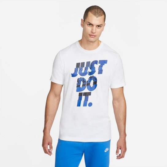 Camiseta Nike Sportswear Just do It Masculina - Branco Menor preço em Camiseta Nike Sportswear Just do It Masculina - Branco